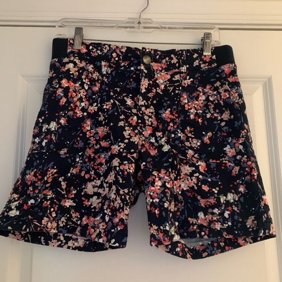 Lee Riders Midrise Floral Print Shorts, SZ6M - Picture 2 of 4